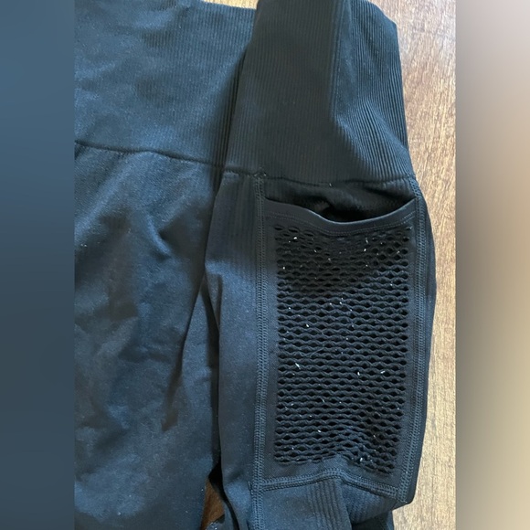 PINK by Victoria’s Secret cool & comfy tights leggings Sz small - Picture 2 of 6